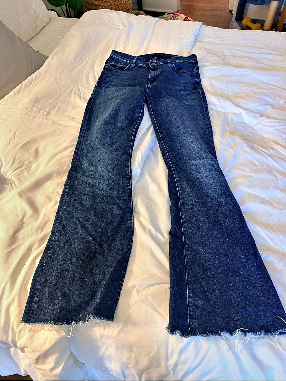 Mother The Weekender Fray Flare Jeans Blue Waist 28